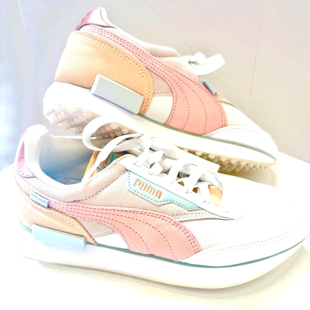 New, Puma Future Rider Soft Metal 'Natural Vanchetta' Size 7